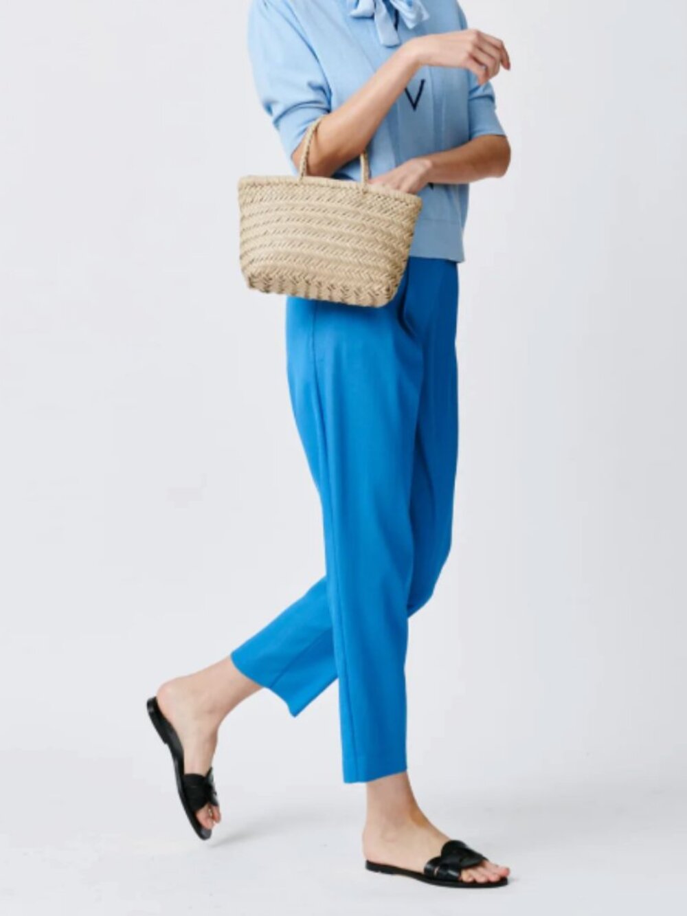 Dragon Diffusion Mini Flat Gora 8809 Woven Leather Tote Bag Off White One Size - Picture 2 of 11